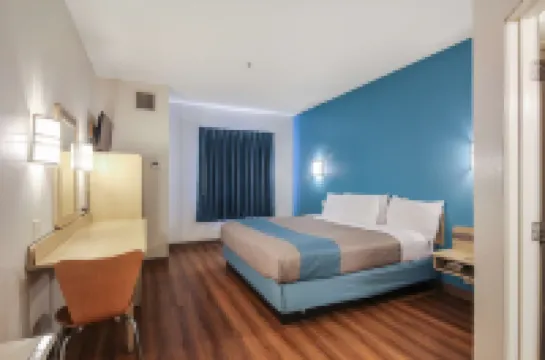 모텔 6 뉴 브라운펄스