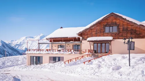 Alpina Hotel Gudauri - 4-Star