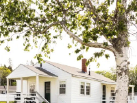 Bluebird Ocean Point Inn Hotels in Lincoln County
