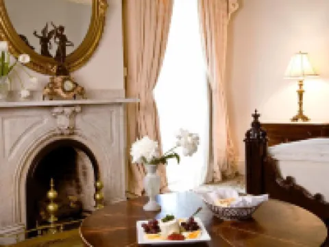 Dunleith Historic Inn Hotels in Natchez