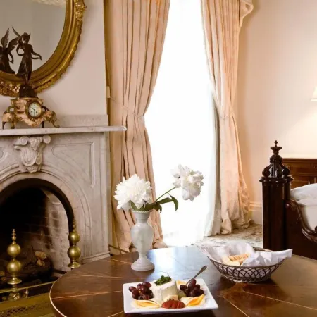 Dunleith Historic Inn Hotels in Natchez