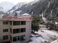 雲途飯店 Saif-ul-Muluk Lake附近的飯店