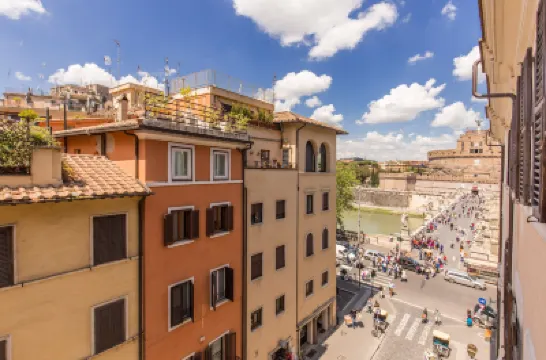 The Bridge Suites Hoteles cerca de Puente Sant'Angelo