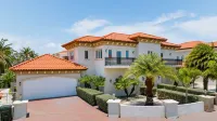 Upscale Ocean View Villa with Pool Outdoor Kitchen