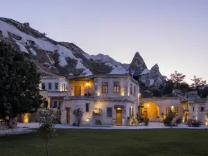 Lunar Cappadocia Hotel