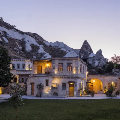 Lunar Cappadocia Hotel Hotels near Balloons View Point