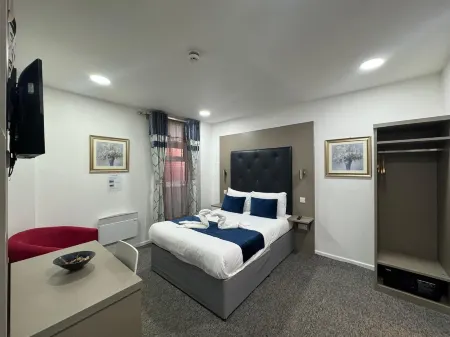 Abbey Hotel