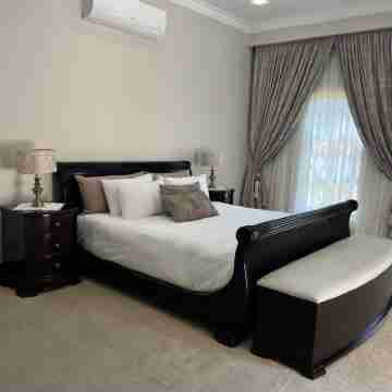 Letsatsing Lodge Rooms