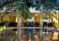 Hotel Santika Kuta - 3-Star