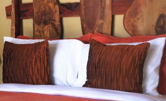 Gwango Elephant Lodge