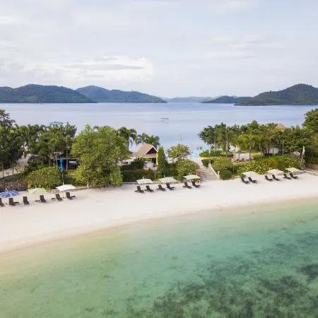Sunlight Ecotourism Island Resort