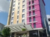 Surabaya River View Hotel Hotels near Genteng