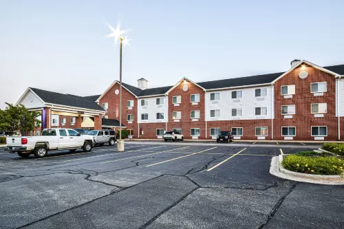Holiday Inn Express CHICAGO NW-VERNON HILLS by IHG