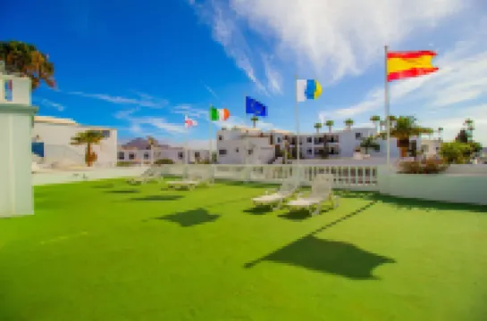 아파르타멘토스 코로나 마르