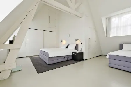 Urban Residences Maastricht Отели рядом с достопримечательностью «Базилика Святого Серватия»