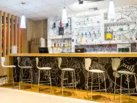 Ibis Uberaba - ที่มีบาร์