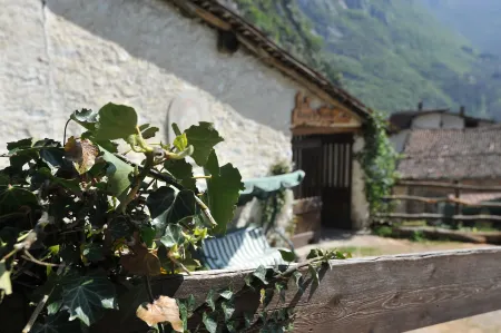 B&B Rocca di Bajedo Отели в г. Моджо