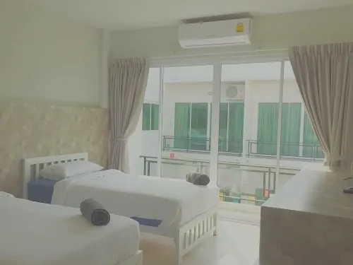 Kosit One Hotel Hotel di Wichian Buri