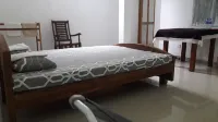 Rooms One Five Four فنادق في Veyangoda