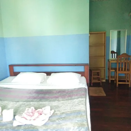 Mr Jan Guest House