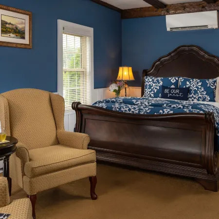 1802 House Bed & Breakfast