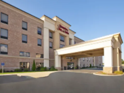 Hampton Inn & Suites Elyria Hotels in Elyria