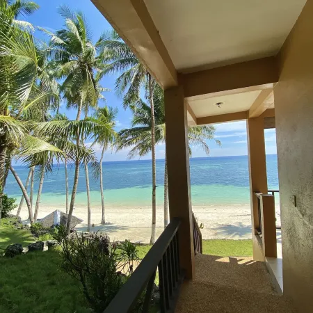 Anda White Beach Resort