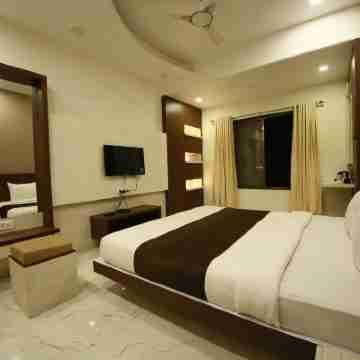 Hotel Madhuri Executive Rooms