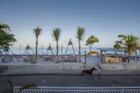 FRii Resort Gili Trawangan - Beach resorts