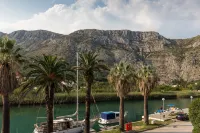 Hotel Vimbula Hotels in Rozat