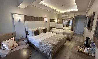 Line Suite Hotel