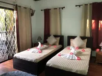 Mer Riviere Self Catering