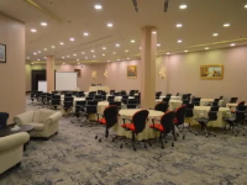 ゴールデン チューリップ ハイル ハーイルのホテル