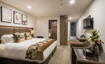 Golden Star Motel