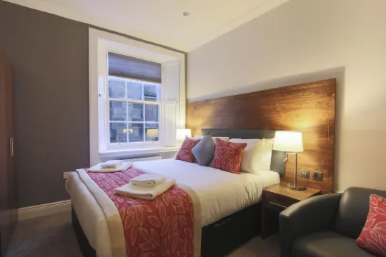 Court Residence Aparthotel