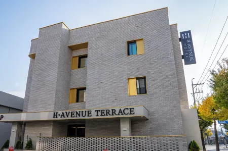 H AVENUE  Jecheon Station