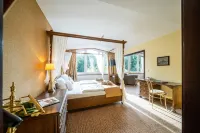 Waldhotel Tannenhäuschen Hotels in Bocholt