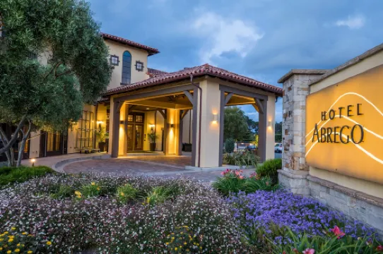 โรงแรมอะเบรโก