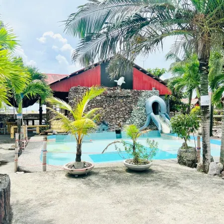 Precia Villavert Beach Resort
