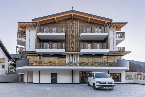 Hotel Alpenrose Hotels in Graun im Vinschgau