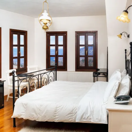 Erofili Hotel & Suites