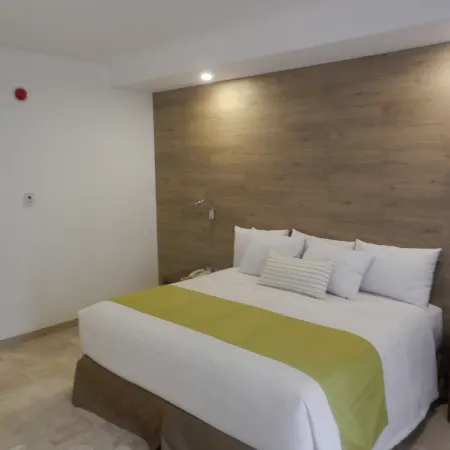 Hotel Catedral la Paz