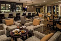 DoubleTree by Hilton Raleigh - Durham Airport at Research Triangle Park - bar