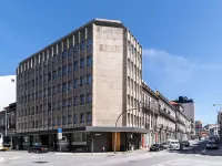 Staysome Porto Herculano โรงแรมใกล้โบสถ์การ์โม