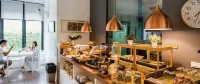 Tamsabai Hotel - breakfast