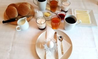Hine Bakke Bed and Breakfast