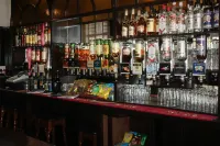 Selborne Hotel - bar