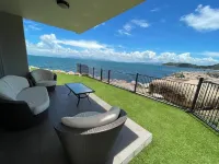 Amazing sea views capture the sea breezes located on beautiful Magnetic Island.