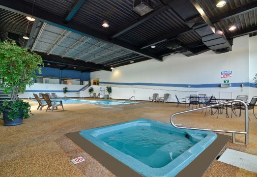 Clarion Hotel Airport