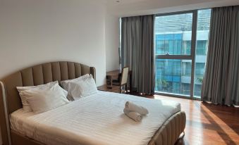 The Rixx Vincom Center